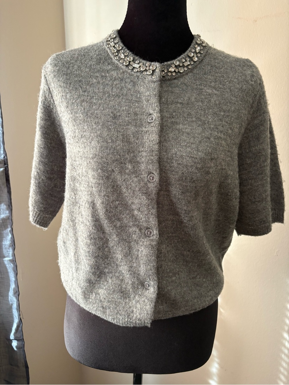 Embellished Collar Short-Sleeve Sweater Cardigan - Gray